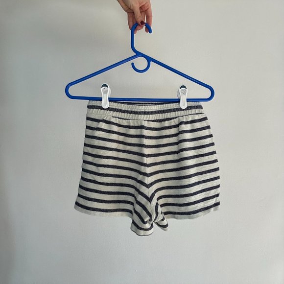 High-Waisted Cali-Fleece Terry Shorts for Women - Picture 4 of 5